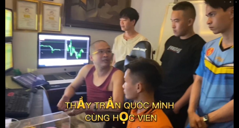 THẦY TRẦN QUỐC MINH VÀ NHỮNG HỌC VIÊN THEO HỌC FOREX