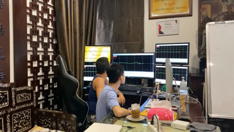 THẦY TRẦN QUỐC MINH CÓ ĐÁNG LÀM THẦY HAY KHÔNG