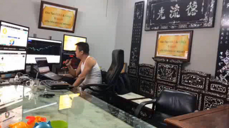 càn đi học Forex càng mất tiền, càn tìm hiểu kiến thức Forex càn thua lỗ.