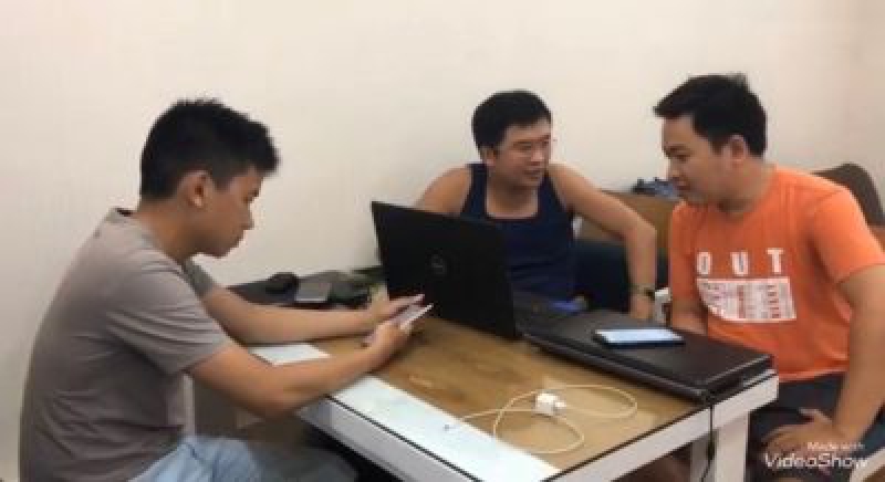 Thầy trò trung tâm đào tạo Forex ngoài những thời gian dành cho nhau