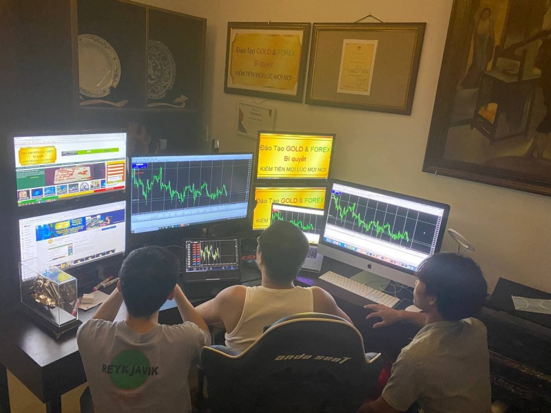 HỌC GIAO DỊCH FOREX CÙNG THẦY TRẦN QUỐC MINH