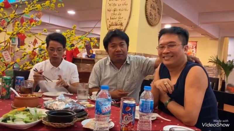 THẦY TRÒ TRUNG TÂM ĐÀO TẠO FOREX
